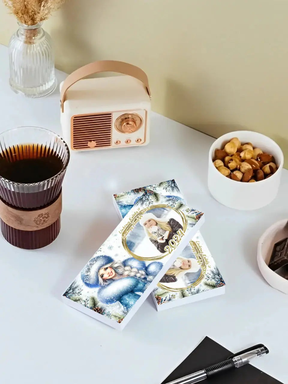 Personalizuotas "Kalėdinis dizainas 8“ šokoladas su jūsų nuotrauka TeeInBlue