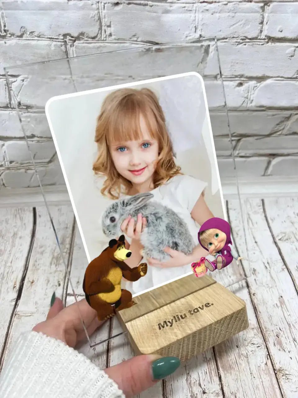 Personalizuotas "Maša ir Lokys" stiklinis posteris su jūsų nuotrauka TeeInBlue