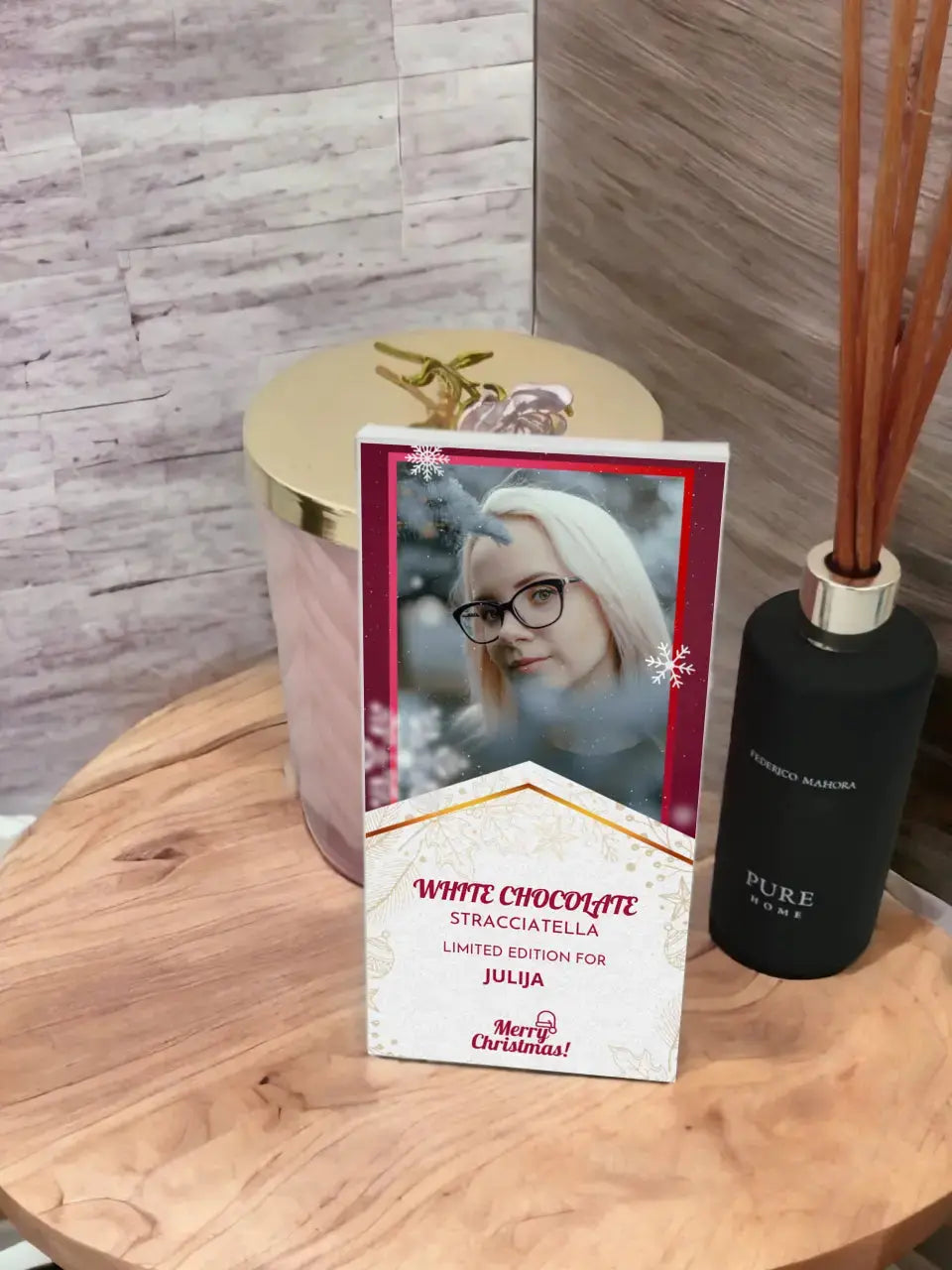 Personalizuotas „Kalėdinio dizaino“ šokoladas su jūsų nuotrauka TeeInBlue Šokoladas