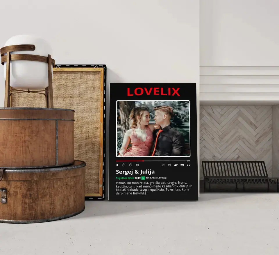 Personalizuotas "Lovelix" dizaino kūrinys ant drobės su jūsų nuotrauka ir vardais Drobe - dovanokis.lt