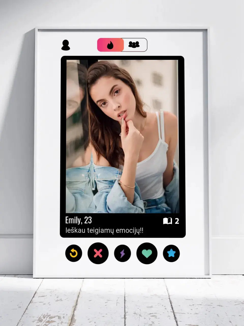 Personalizuotas "Tinder" dizaino įrėmintas plakatas su jūsų nuotrauka ir tekstu Posteris(Plakatas) - dovanokis.lt