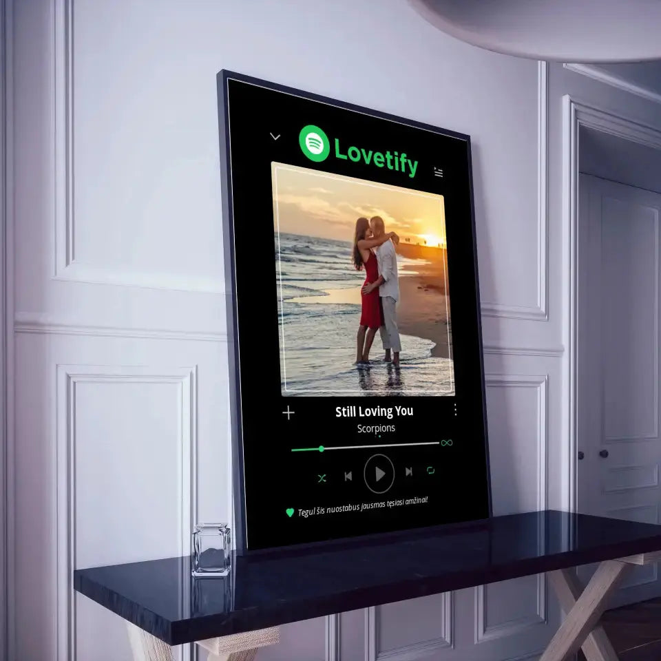 Personalizuotas Lovetify muzikos grotuvo įrėmintas plakatas su jūsų nuotrauka ir daina Posteris(Plakatas) - dovanokis.lt