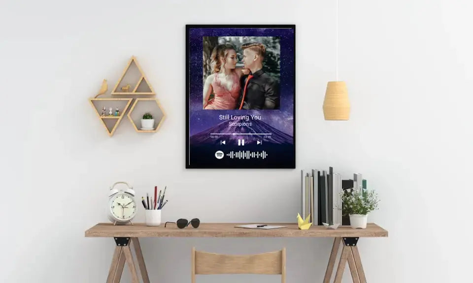 Personalizuotas Spotify muzikos grotuvo plakatas su jūsų nuotrauka, fonu, daina ir spotify kodu Poster - dovanokis.lt