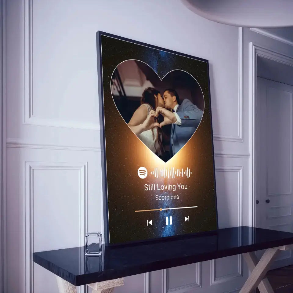 Personalizuotas Spotify muzikos grotuvo plakatas su jūsų nuotrauka, fonu, daina ir spotify kodu Poster - dovanokis.lt