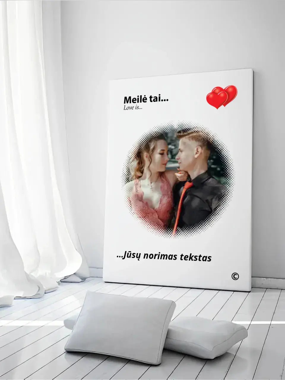 Personalizuotas "Love is" dizaino kūrinys ant drobės su jūsų nuotrauka ir citata Drobe - dovanokis.lt