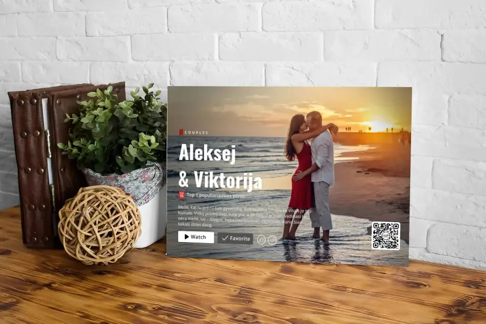 Personalizuotas "Netflix" dizaino kūrinys ant drobės su jūsų nuotraukomis ir vardais Drobe - dovanokis.lt