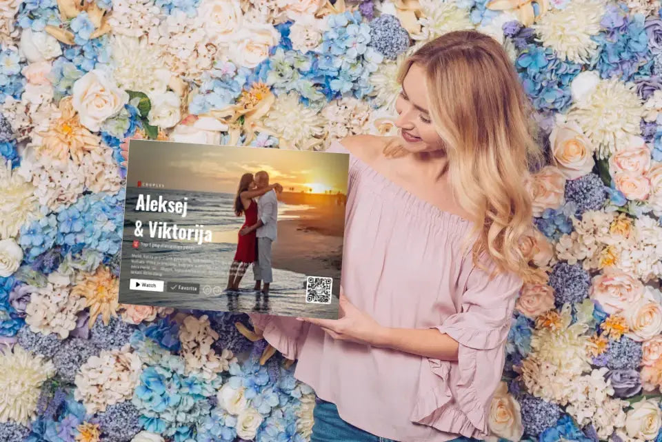 Personalizuotas "Netflix" dizaino kūrinys ant drobės su jūsų nuotraukomis ir vardais Drobe - dovanokis.lt