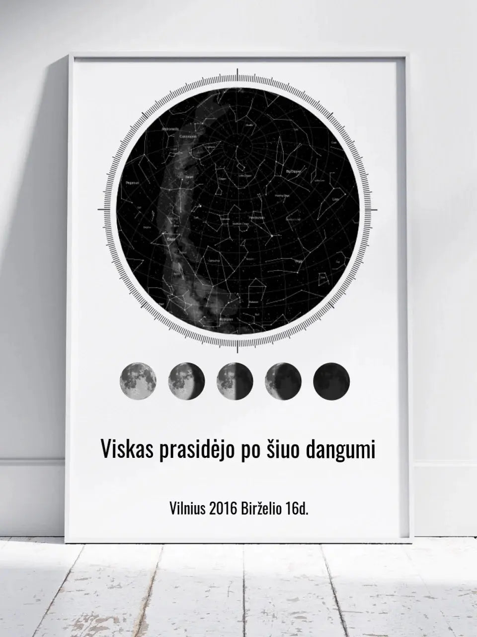 Personalizuotas žvaigždžių žemėlapis, plakatas su rėmeliu, su mėnulio fazėmis ir kompasu Poster - dovanokis.lt