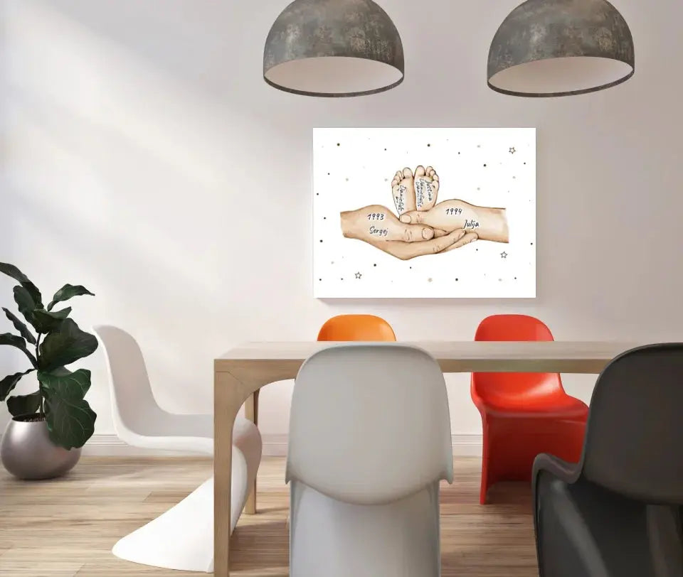 Personalizuota iliustracija ant drobės su šeimos narių rankomis, 1-3 vaikai Drobe - dovanokis.lt