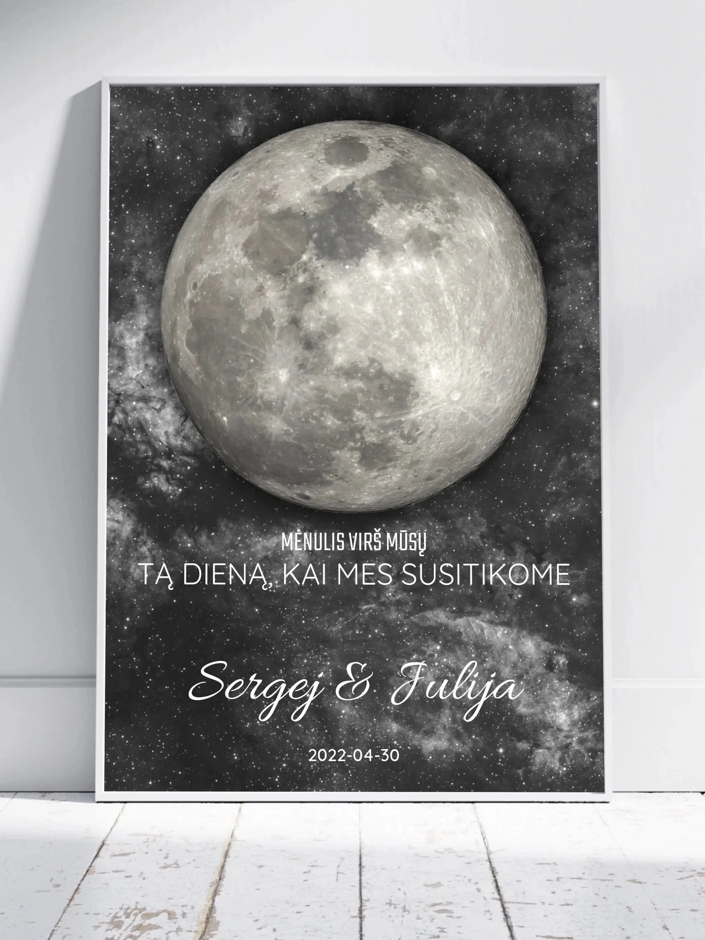 Personalizuotas mėnulio fazės plakatas, pritaikytas pagal datą ir vietą MNFZ-001 Customizer - dovanokis.lt