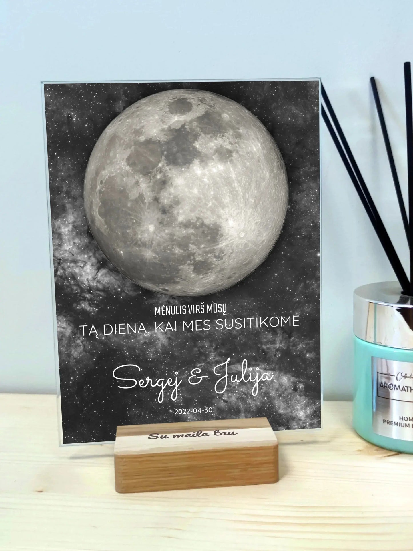 Personalizuotas mėnulio fazės stiklinis posteris, pritaikytas pagal datą ir vietą MNFZ-001 Stiklas - dovanokis.lt