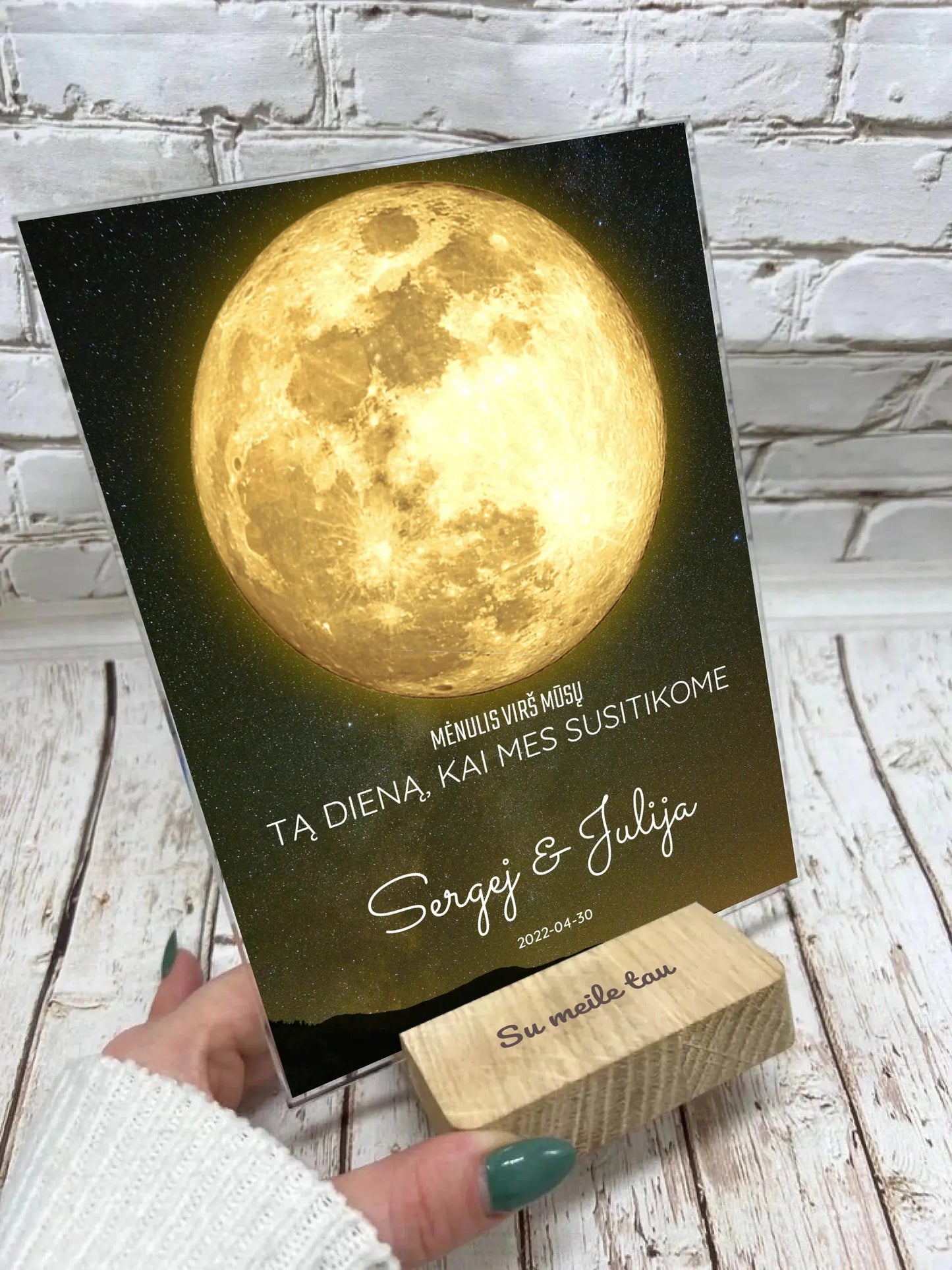 Personalizuotas mėnulio fazės stiklinis posteris, pritaikytas pagal datą ir vietą MNFZ-003 Stiklas - dovanokis.lt