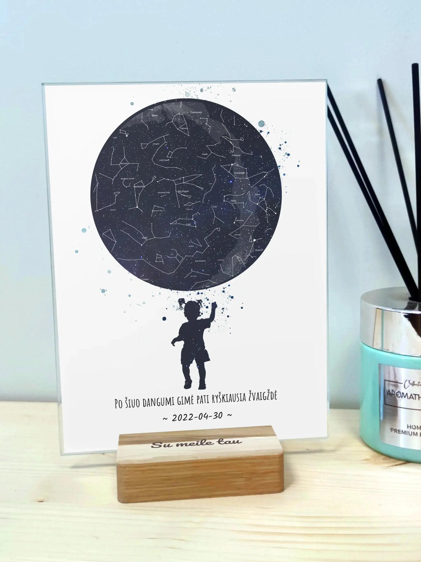 Personalizuotas vaikiškas žvaigždžių žemėlapis mergaitei, stiklinis posteris Stiklas - dovanokis.lt
