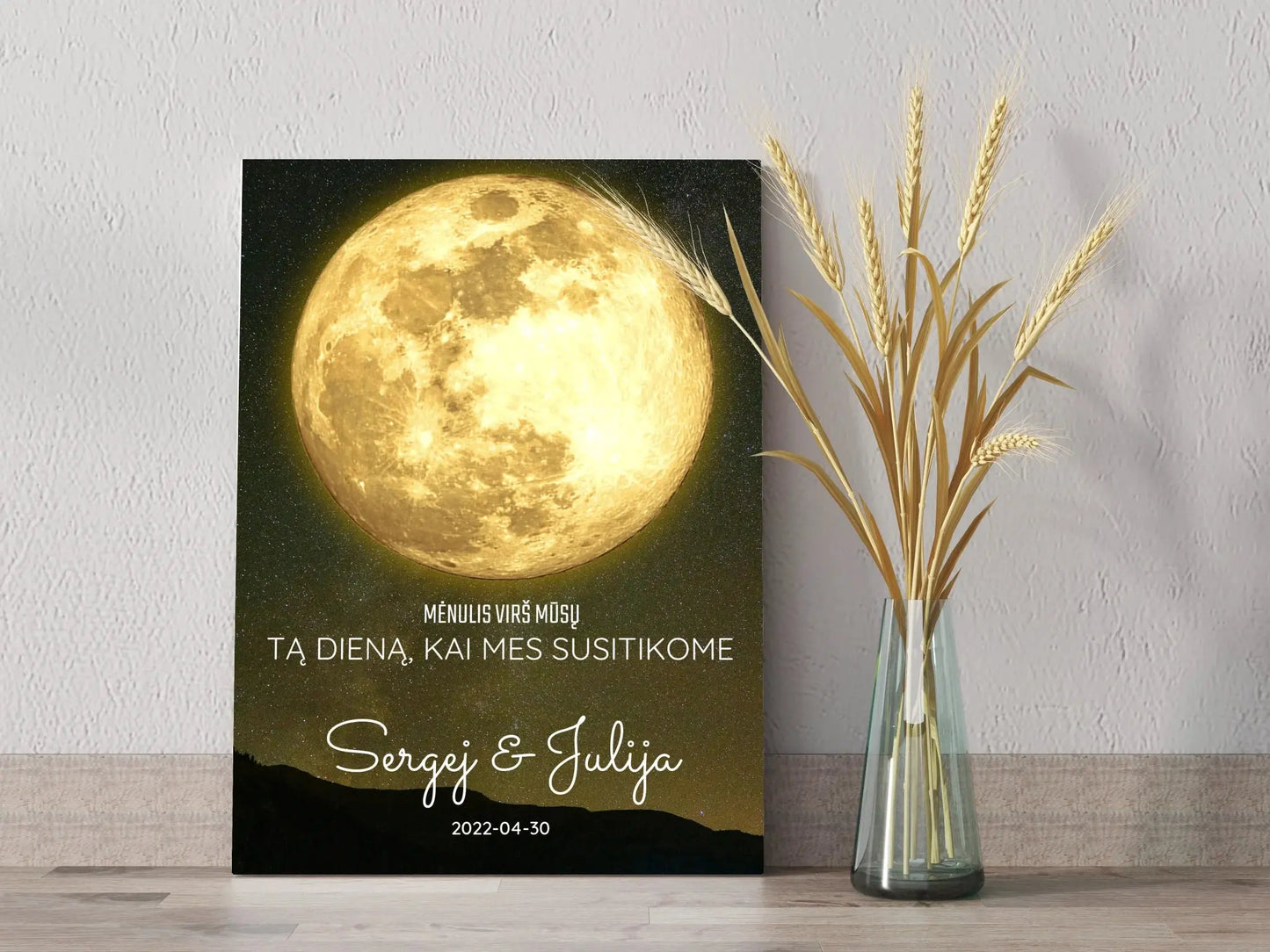 Personalizuotas mėnulio fazės spaudinys ant drobės, pritaikytas pagal datą ir vietą MNFZ-003 Drobe - dovanokis.lt