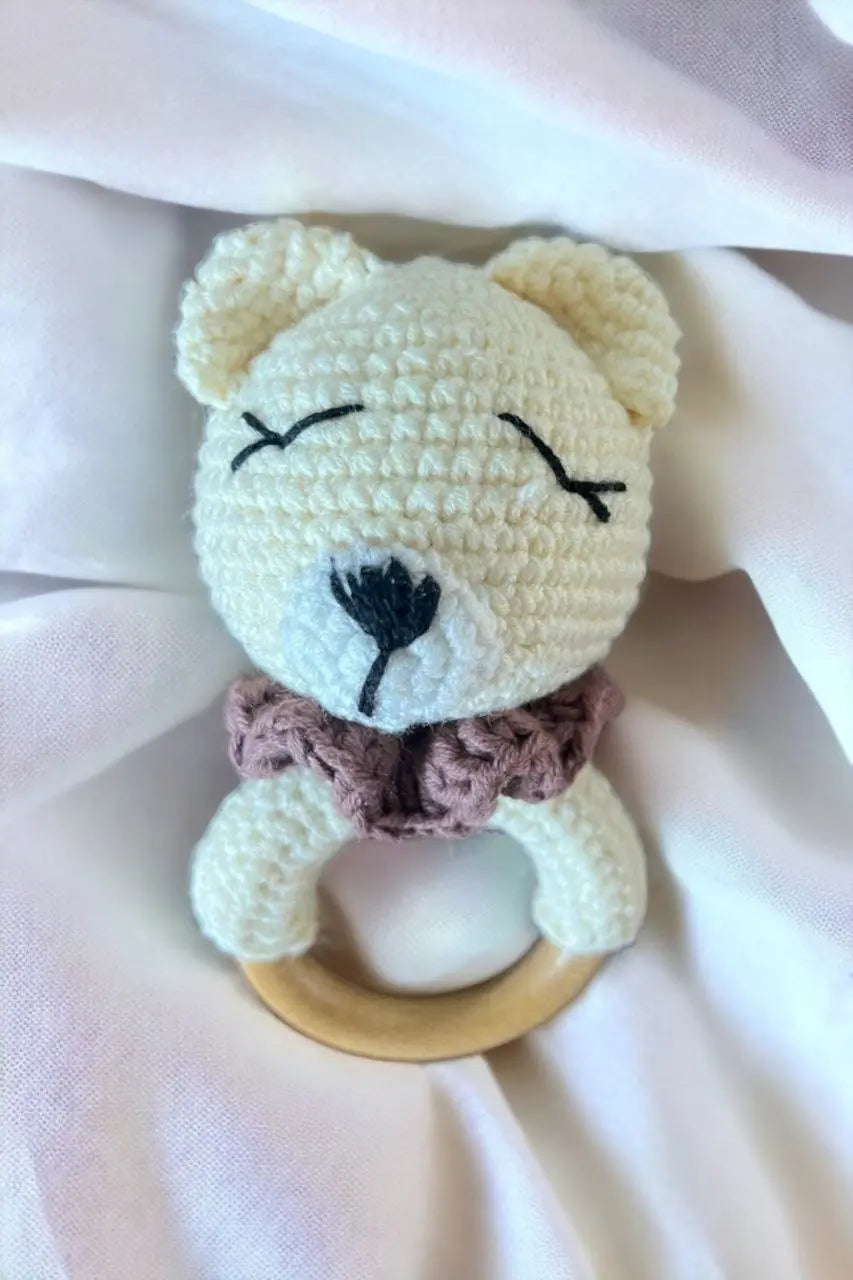 Nerti rankų darbo žaislai – barškučiai ir kramtukai vaikams - Kramtukai & Barškučiai - Balta, Barškučiai, Gimtadienis, Kalėdos ir Naujieji metai, Kramtukai, Kūdikiams, Kūdikis, Mėlyna, Not-on-sale - Megzti, nerti ir mediniai žaislai turi ypatingos energij