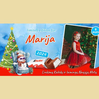 Personalizuota Kinder 8 batonėlių šokoladinė dėžutė su jūsų nuotrauka, Kalėdinė versija su bosu sniego seneliu TeeInBlue