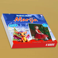 Personalizuota Kinder 4 batonėlių šokoladinė dėžutė su jūsų nuotrauka, Kalėdinė versija su pasirenkamais drakonais TeeInBlue