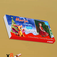 Personalizuota Kinder 8 batonėlių šokoladinė dėžutė su jūsų nuotrauka, Kalėdinė versija su pasirenkamais drakonų kūdikiais TeeInBlue