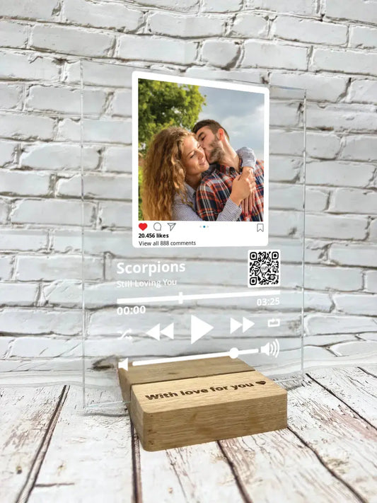 Personalizuotas "So Player + Instagram + Heart" stiklinis posteris su jūsų nuotrauka TeeInBlue