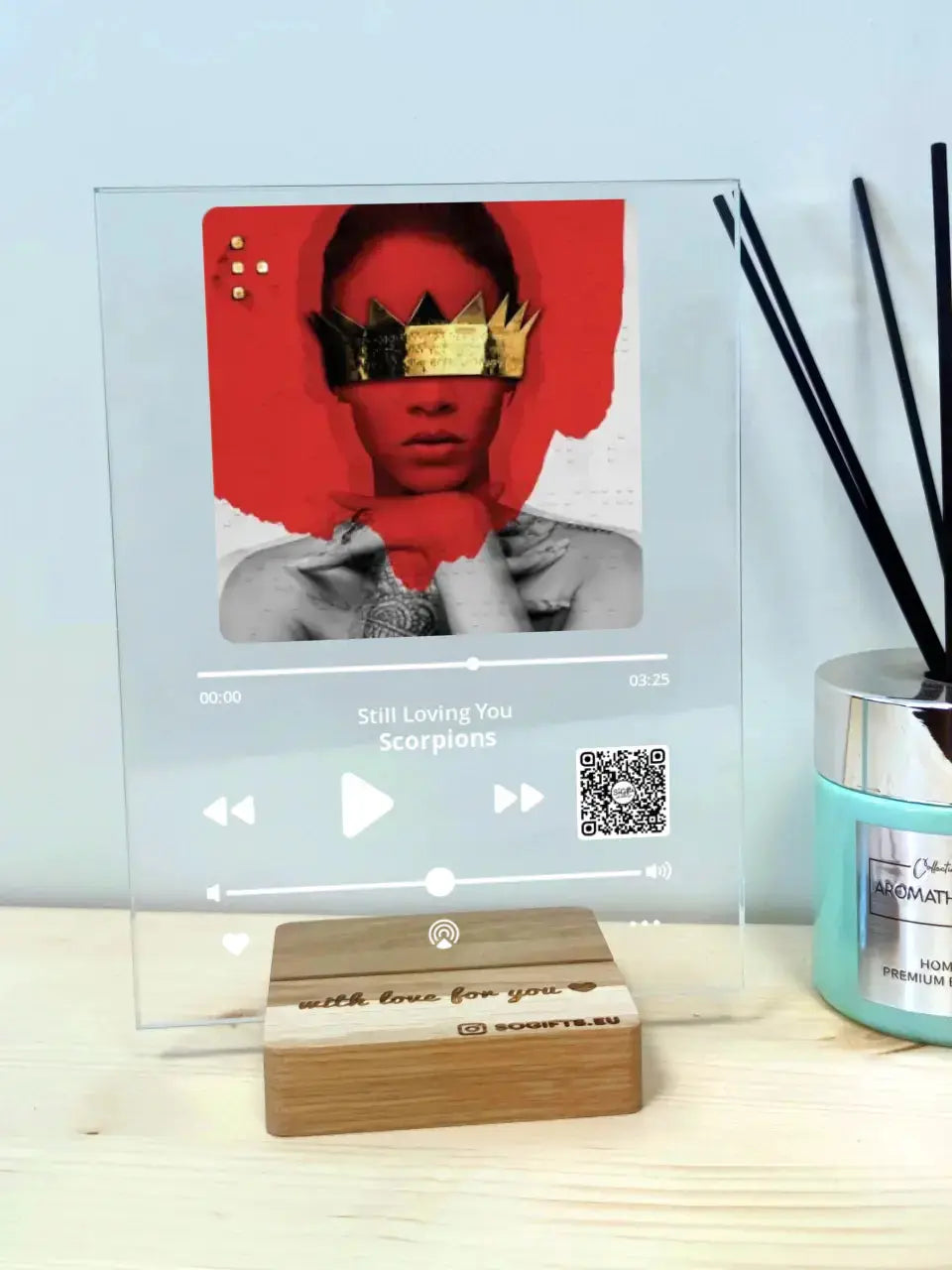 Personalizuotas "Apple Music" stiklinis posteris su jūsų nuotrauka TeeInBlue