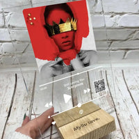 Personalizuotas "Apple Music" stiklinis posteris su jūsų nuotrauka TeeInBlue