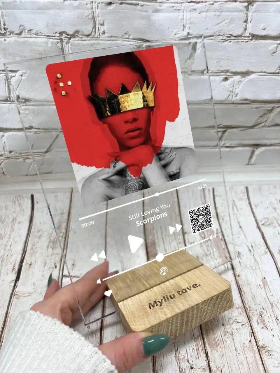 Personalizuotas "Apple Music" stiklinis posteris su jūsų nuotrauka TeeInBlue