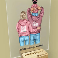 Personalizuotas "Tikra boso šeima" stiklinis posteris, iliustracijos sukurimas su vaiku TeeInBlue