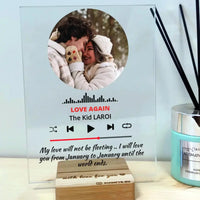 Personalizuotas muzikos grotuvo stiklinis posteris su jūsų nuotrauka ir tekstu TeeInBlue