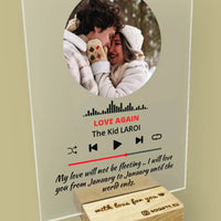 Personalizuotas muzikos grotuvo stiklinis posteris su jūsų nuotrauka ir tekstu TeeInBlue