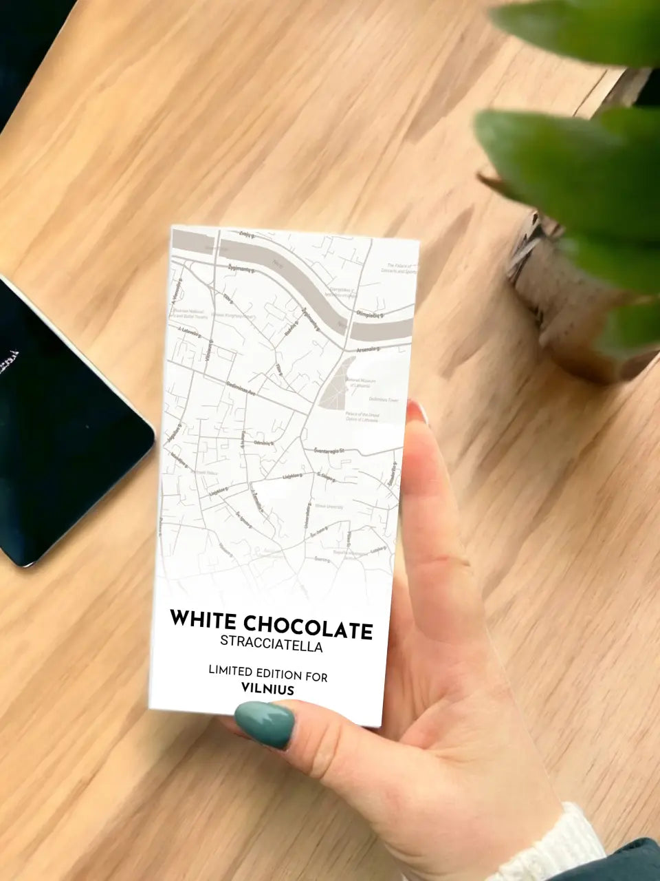 Personalizuota šokoladinė dėžutė su jūsų vieta ir žemėlapio stiliaus pasirinkimu