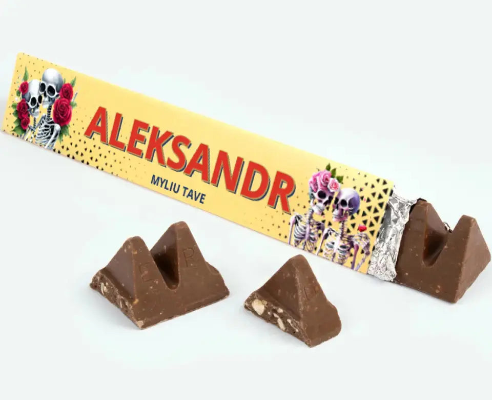 Personalizuotas "Toblerone S" šokoladas su jūsų vardu ir žinutė valentino dienos proga, Romantiški skeletų apsikabinimai TeeInBlue