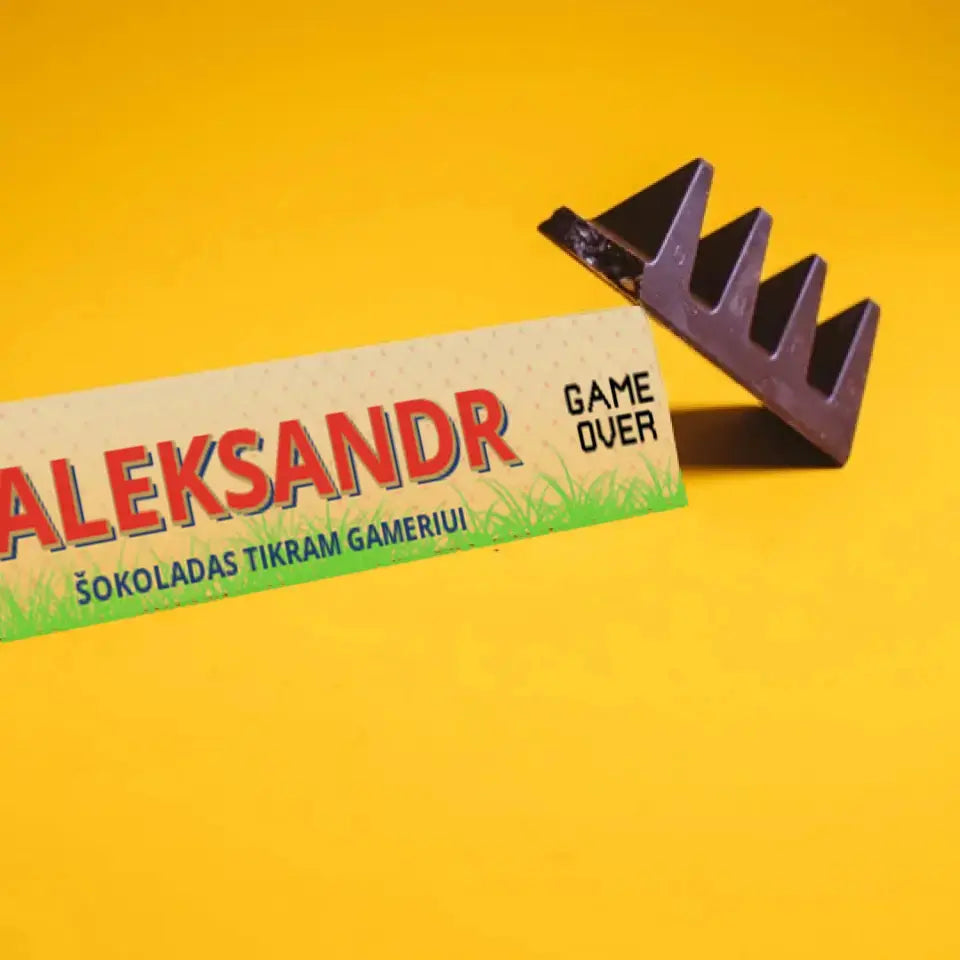 Personalizuotas "Toblerone S" šokoladas su jūsų vardu ir žinutė, tikram gameriui velykų proga TeeInBlue