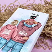 Personalizuotas "Tikra boso šeima" šokoladas, iliustracijos sukurimas su vaiku TeeInBlue Šokoladas