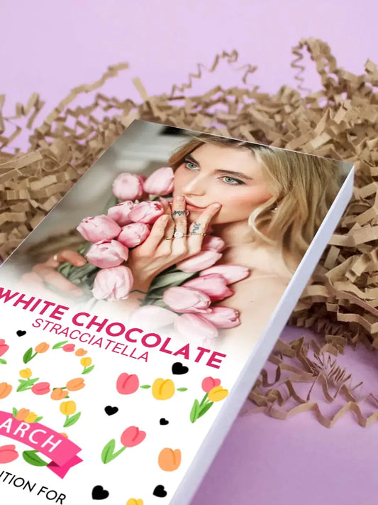 Personalizuotas "Moterų dienos dizainas 3" šokoladas su jūsų nuotrauka TeeInBlue Šokoladas