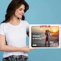 Personalizuotas "Lovelix" dizaino kūrinys ant drobės su jūsų nuotraukomis ir vardais  Drobe -  dovanokis.lt