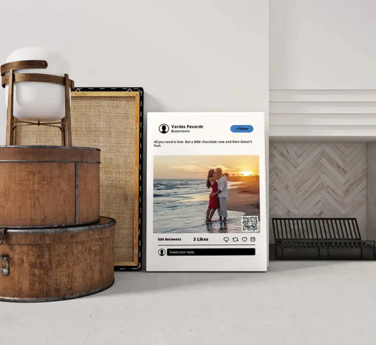 Personalizuotas "Twitter" dizaino kūrinys ant drobės su jūsų nuotrauka ir tekstu  Drobe -  dovanokis.lt