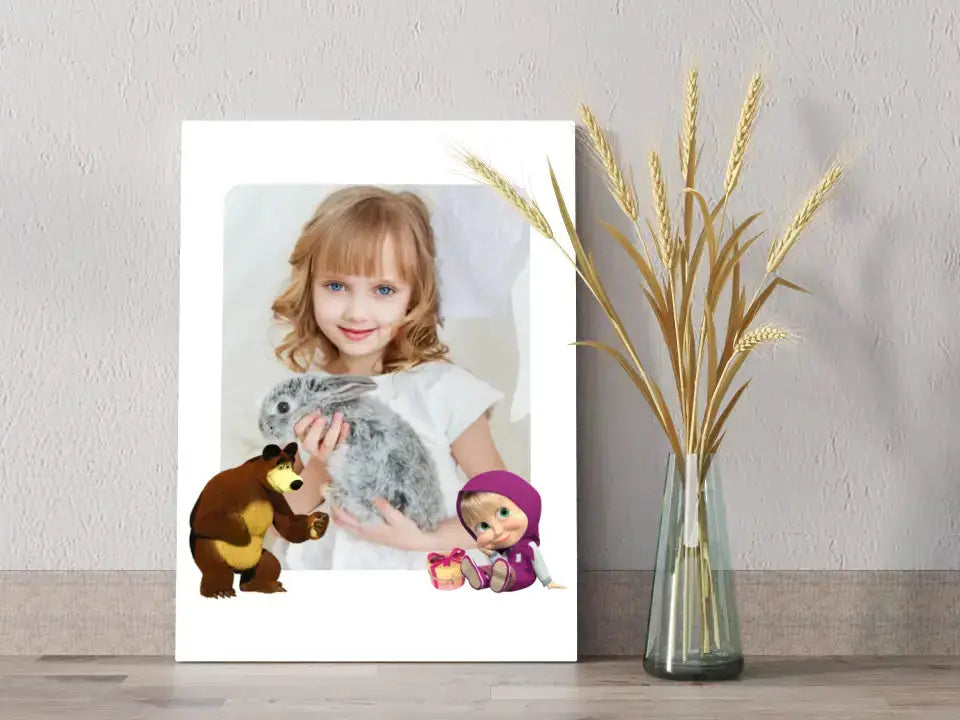 Personalizuotas "Masha ir Lokys" dizaino kūrinys ant drobės su jūsų nuotrauka  Drobe -  dovanokis.lt