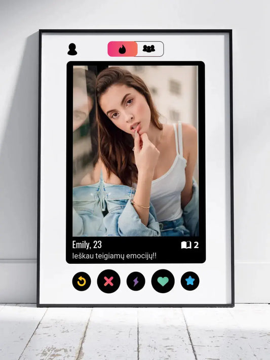 Personalizuotas "Tinder" dizaino įrėmintas plakatas su jūsų nuotrauka ir tekstu  Posteris(Plakatas) -  dovanokis.lt