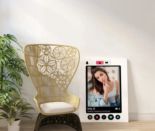 Personalizuotas "Tinder" dizaino kūrinys ant drobės su jūsų nuotrauka ir tekstu  Drobe -  dovanokis.lt