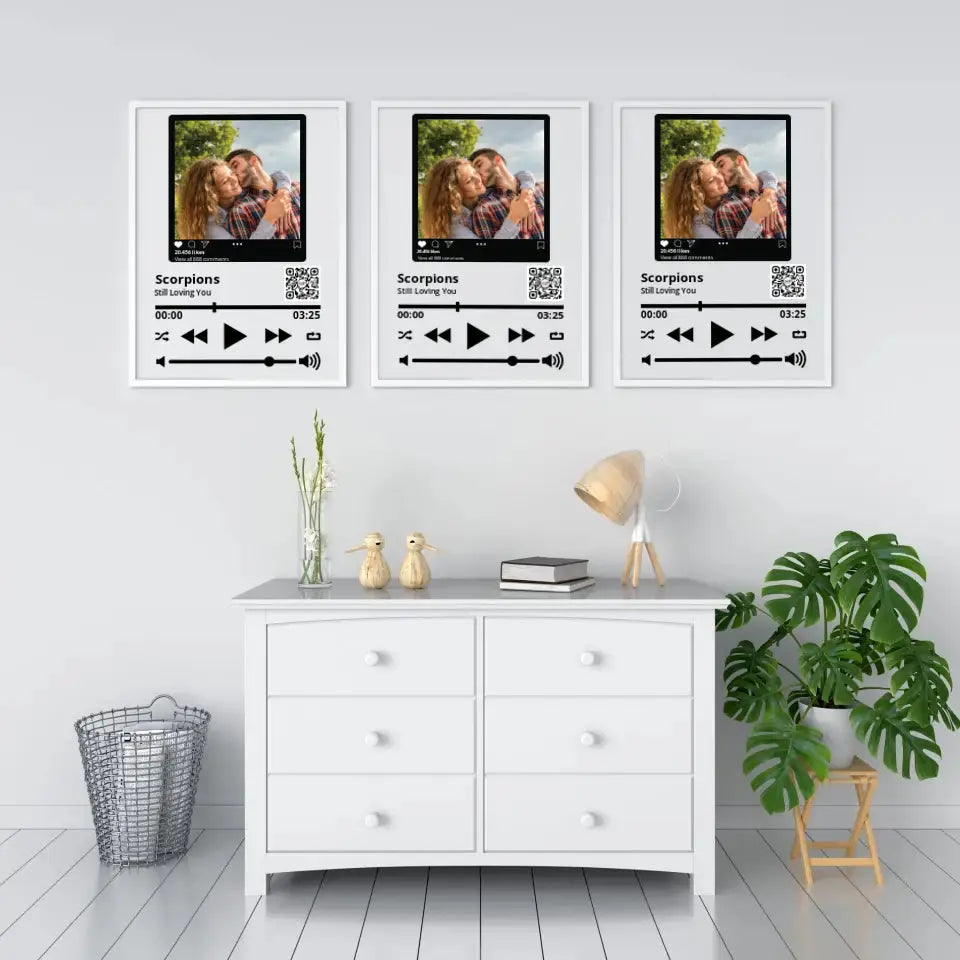 Personalizuotas "Besties" dizaino įrėmintas plakatas su jūsų nuotrauka ir pasirinkta daina  Posteris(Plakatas) -  dovanokis.lt