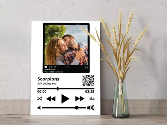 Personalizuotas "So Player + Instagram" muzikos grotuvas su jūsų nuotrauka ir daina ant drobės  Drobe -  dovanokis.lt