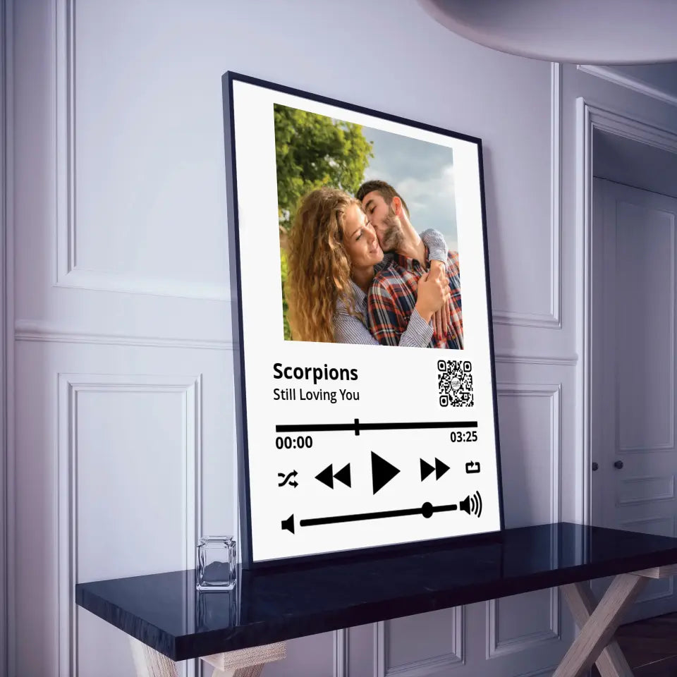 Personalizuotas "So Player" muzikos grotuvo įrėmintas plakatas su jūsų nuotrauka ir daina