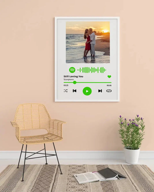 Personalizuotas Spotify muzikos grotuvo įrėmintas plakatas su jūsų nuotrauka, daina ir spotify kodu  Posteris(Plakatas) -  dovanokis.lt