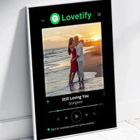 Personalizuotas Lovetify muzikos grotuvo įrėmintas plakatas su jūsų nuotrauka ir daina  Posteris(Plakatas) -  dovanokis.lt