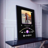 Personalizuotas Spotify muzikos grotuvo įrėmintas plakatas su jūsų nuotrauka, daina ir spotify kodu  Posteris(Plakatas) -  dovanokis.lt