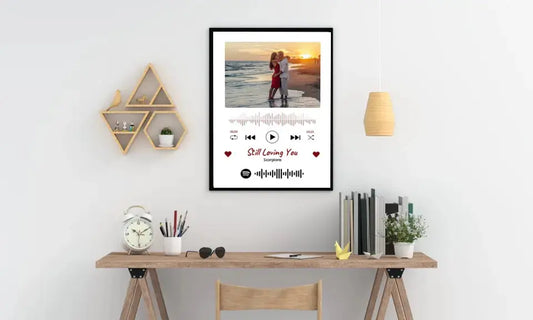 Personalizuotas Spotify muzikos grotuvo įrėmintas plakatas su jūsų nuotrauka, daina ir spotify kodu  Posteris(Plakatas) -  dovanokis.lt
