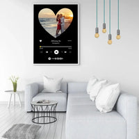 Personalizuotas Spotify muzikos grotuvo įrėmintas plakatas su jūsų nuotrauka širdelės formos, daina ir spotify kodu  Posteris(Plakatas) -  dovanokis.lt