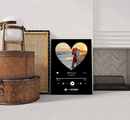Personalizuotas Spotify muzikos grotuvas ant drobės su jūsų nuotrauka širdelės formos, daina ir spotify kodu  Drobe -  dovanokis.lt