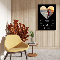 Personalizuotas Spotify muzikos grotuvas ant drobės su jūsų nuotrauka širdelės formos, daina ir spotify kodu  Drobe -  dovanokis.lt