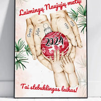 Personalizuotas Šeima ir 1-4 vaikai susikibę už rankų plakatas iliustracija, Kalėdinis plakatas, Motinos Rankos, Naujagimio Plakatas, Menas, Laikydami rankas, Šeimos rankos  Poster -  dovanokis.lt